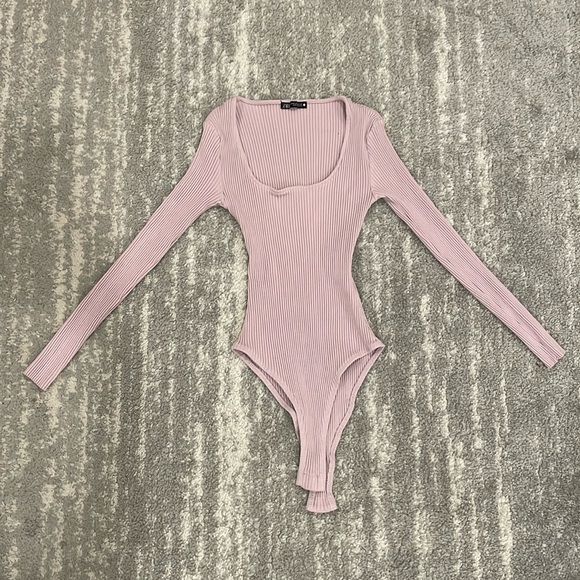 Zara Tops - ZARA Tops Long Sleeve Ribbed Lilac Scoop-Neck Bodysuit